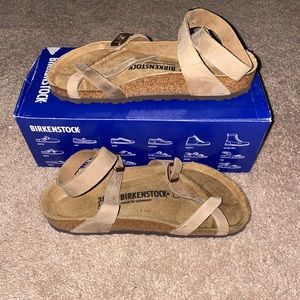 Birkenstock Yara Tabacco brown size 7
